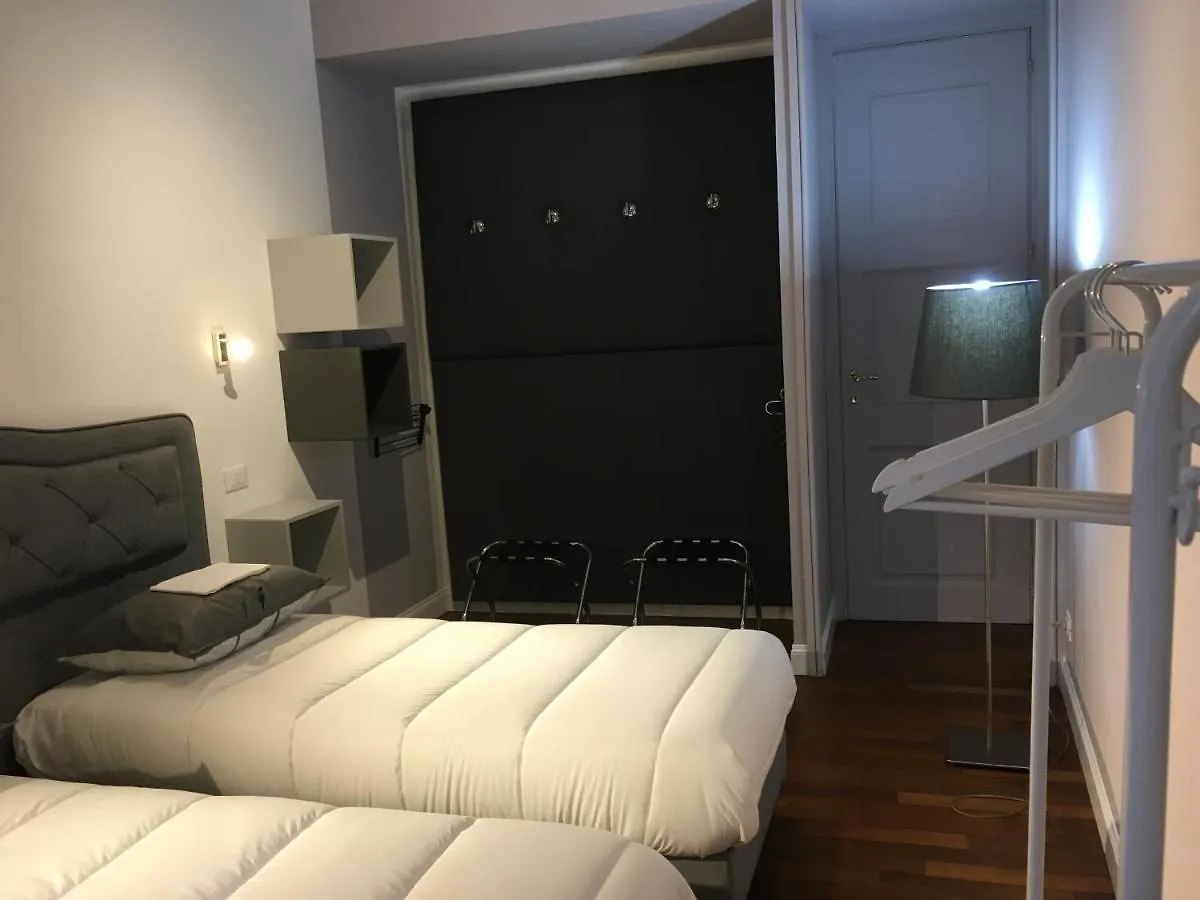 Holiday House Belle Arti Roma 0*,  Italia