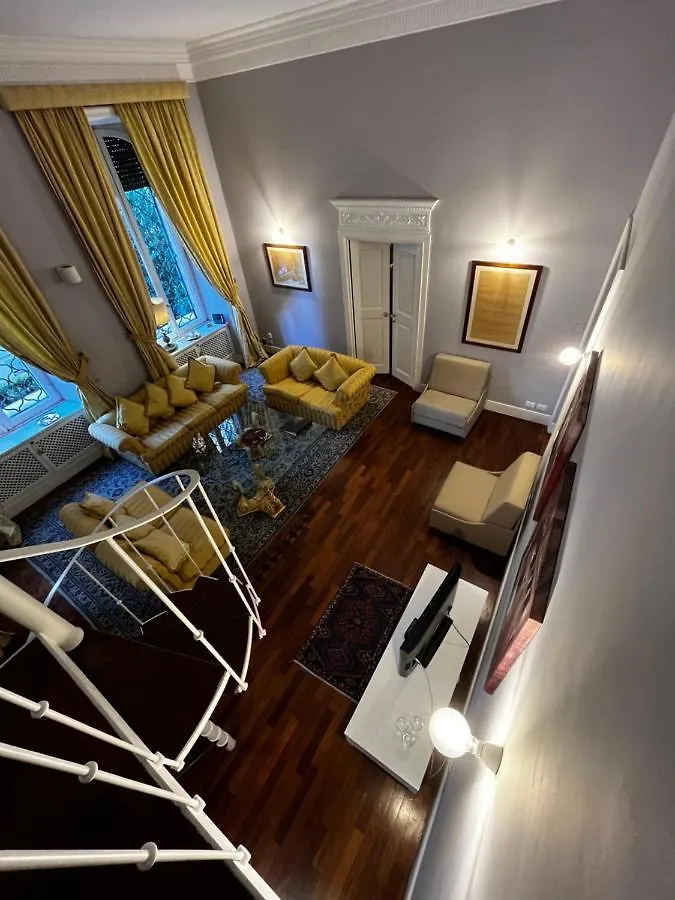 Holiday House Belle Arti Roma 0*,  Italia