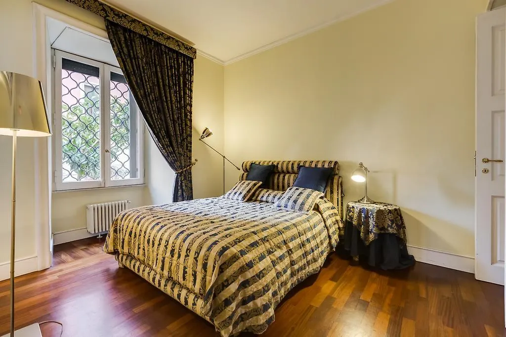 Casa vacanze Holiday House Belle Arti Roma