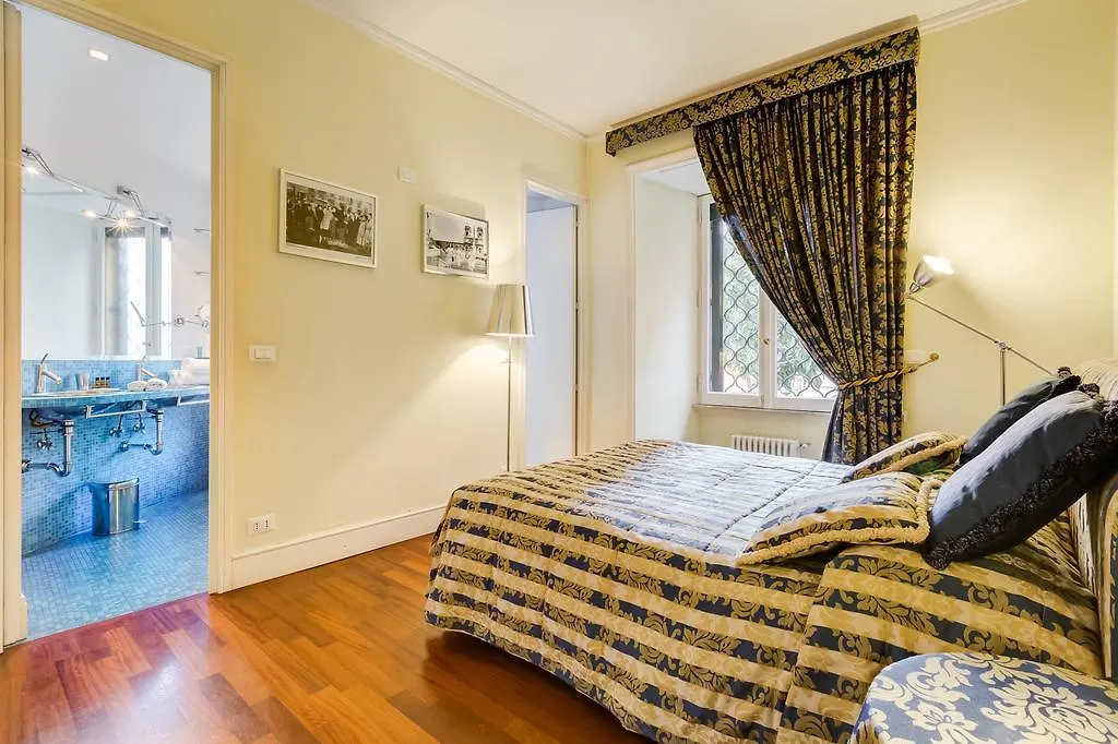 Holiday House Belle Arti Roma 0*,