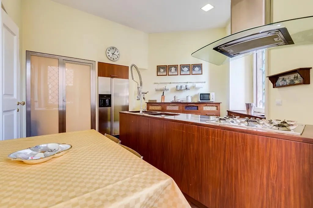 Luxury House Belle Arti 3Bedr Piazza Del Popolo Villa Rome 0*,  Italy